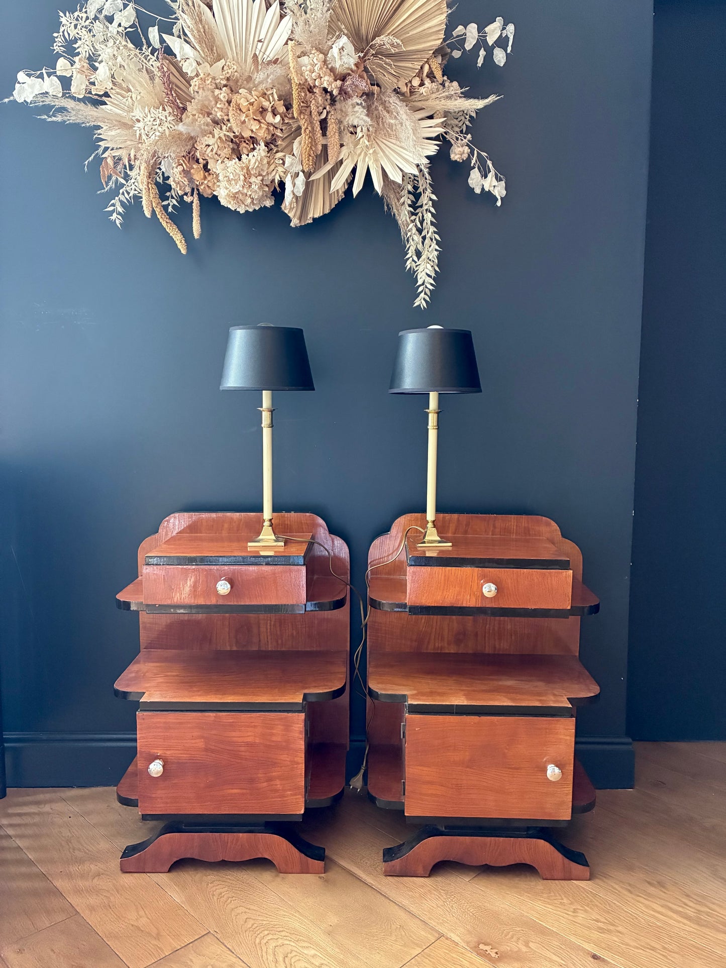 Paire de lampes "néoclassique" - 1970.