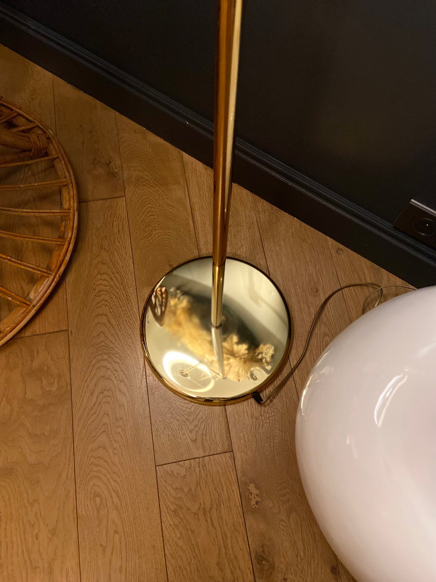 Petite liseuse en laiton - vers 1970.