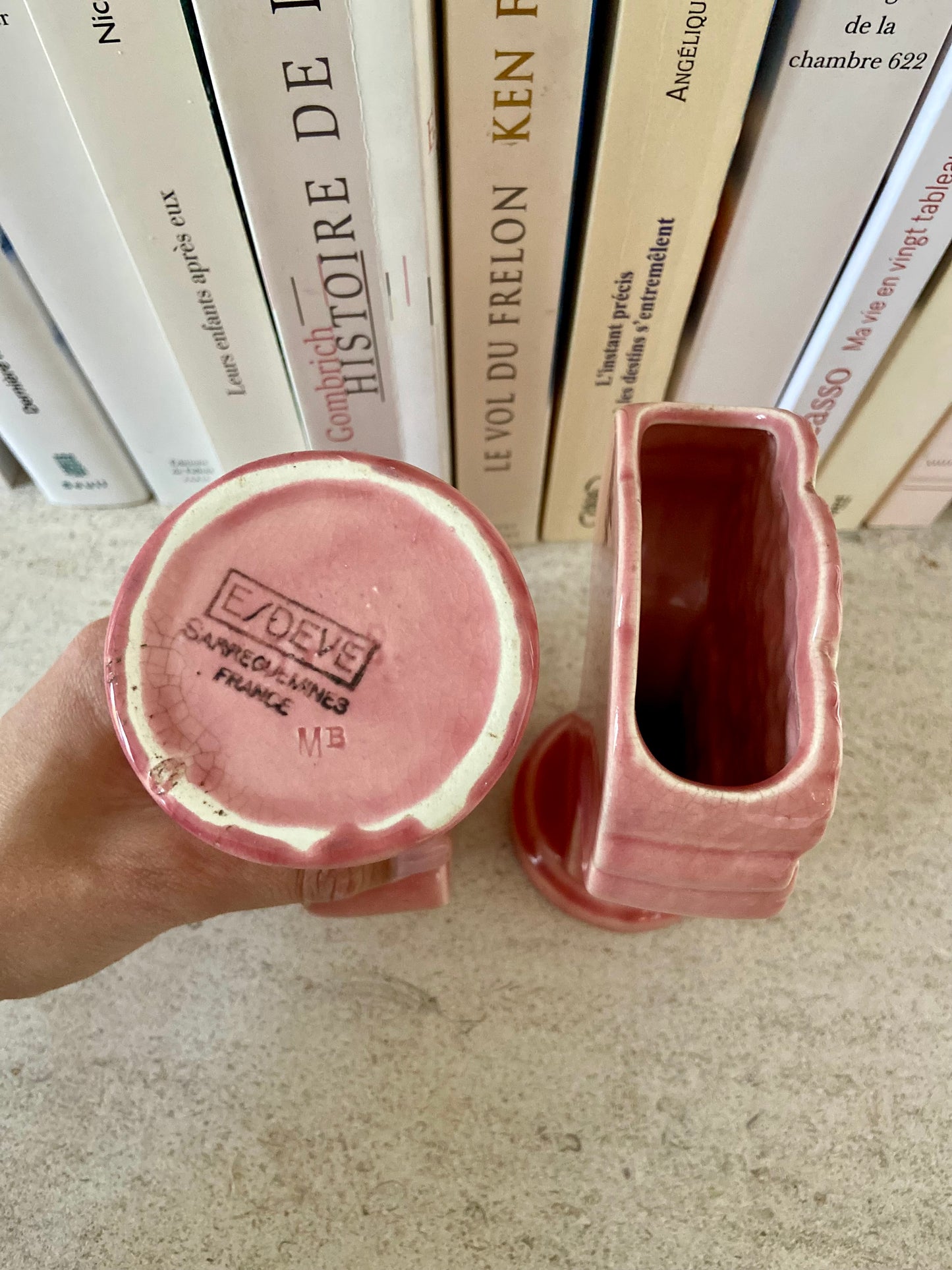 Paire de vases fleuris en céramique - Sarreguemines ESDEVE - vers 1930.