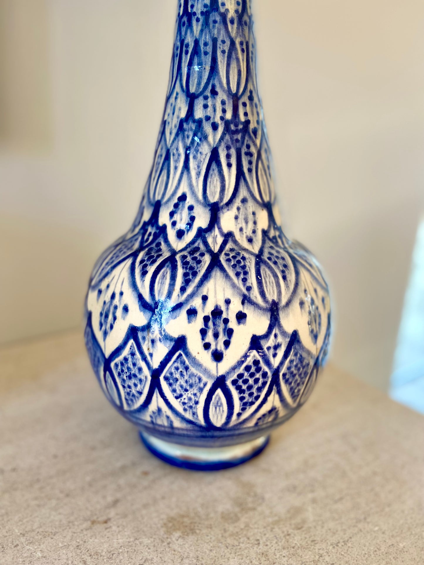 Grande lampe marocaine en céramique émaillée - début du Xxe siècle.