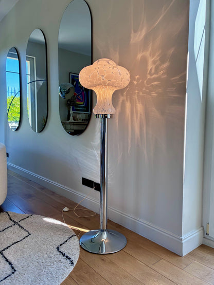 Lampadaire en verre de Murano - Carlo Nason pour Mazzega - 1970.
