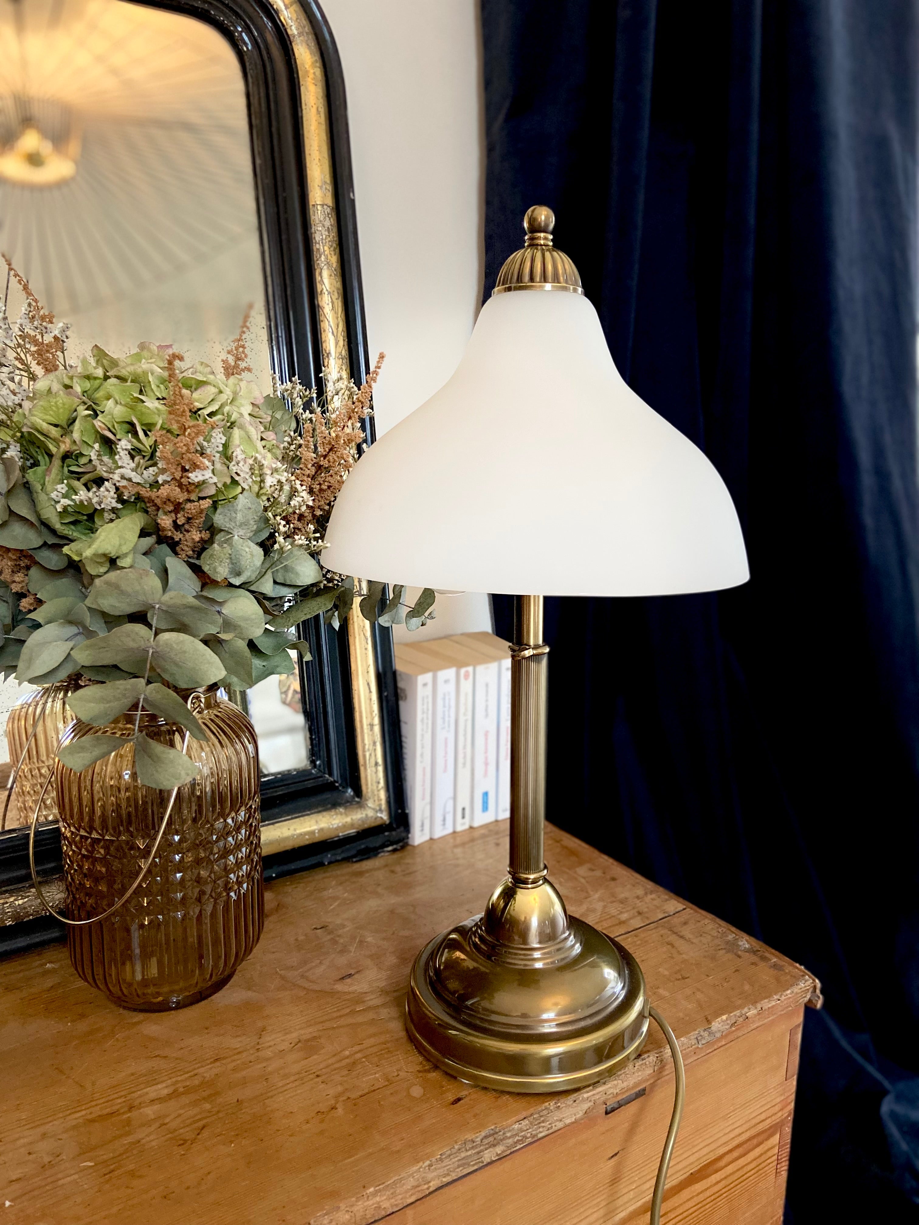 Large brass outlet table lamp