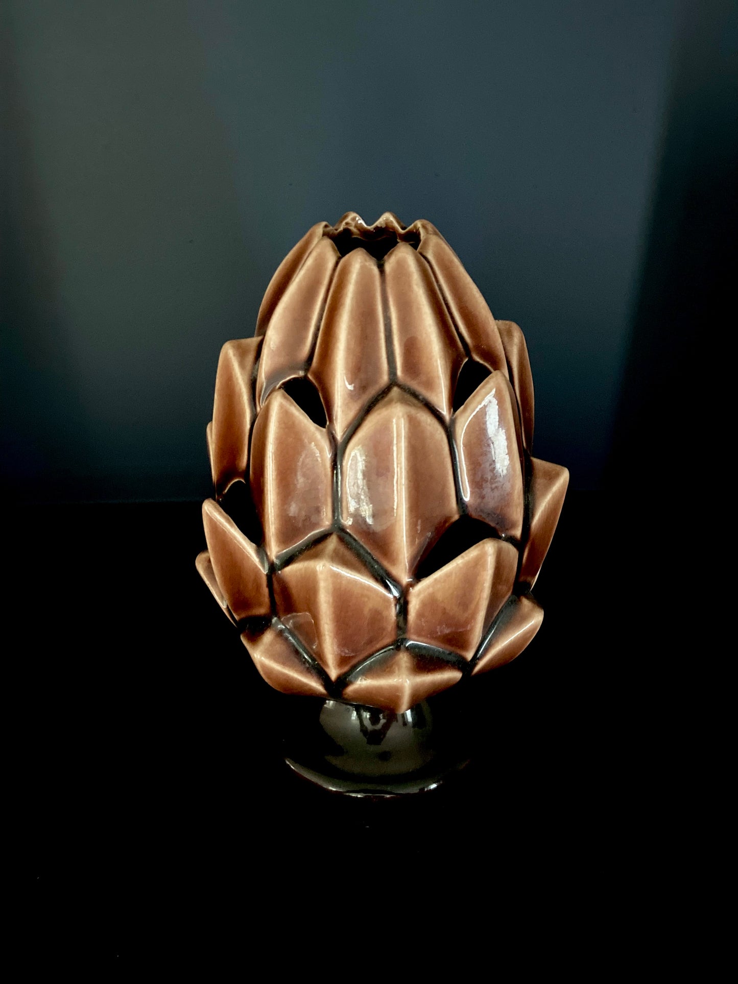 “Pine cone” vase