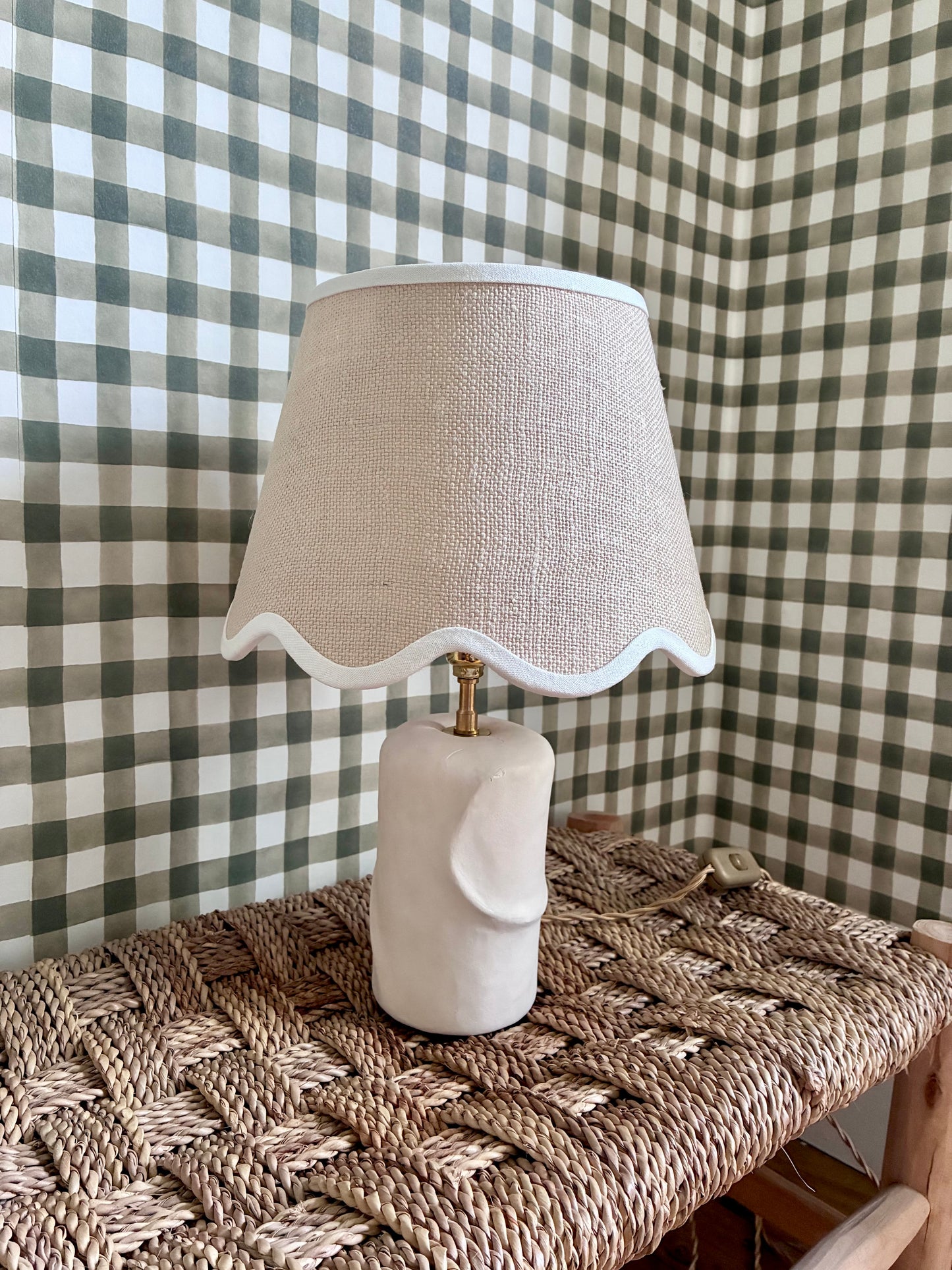 Petite lampe en papier maché "Pulpa Papyra" - 2026.