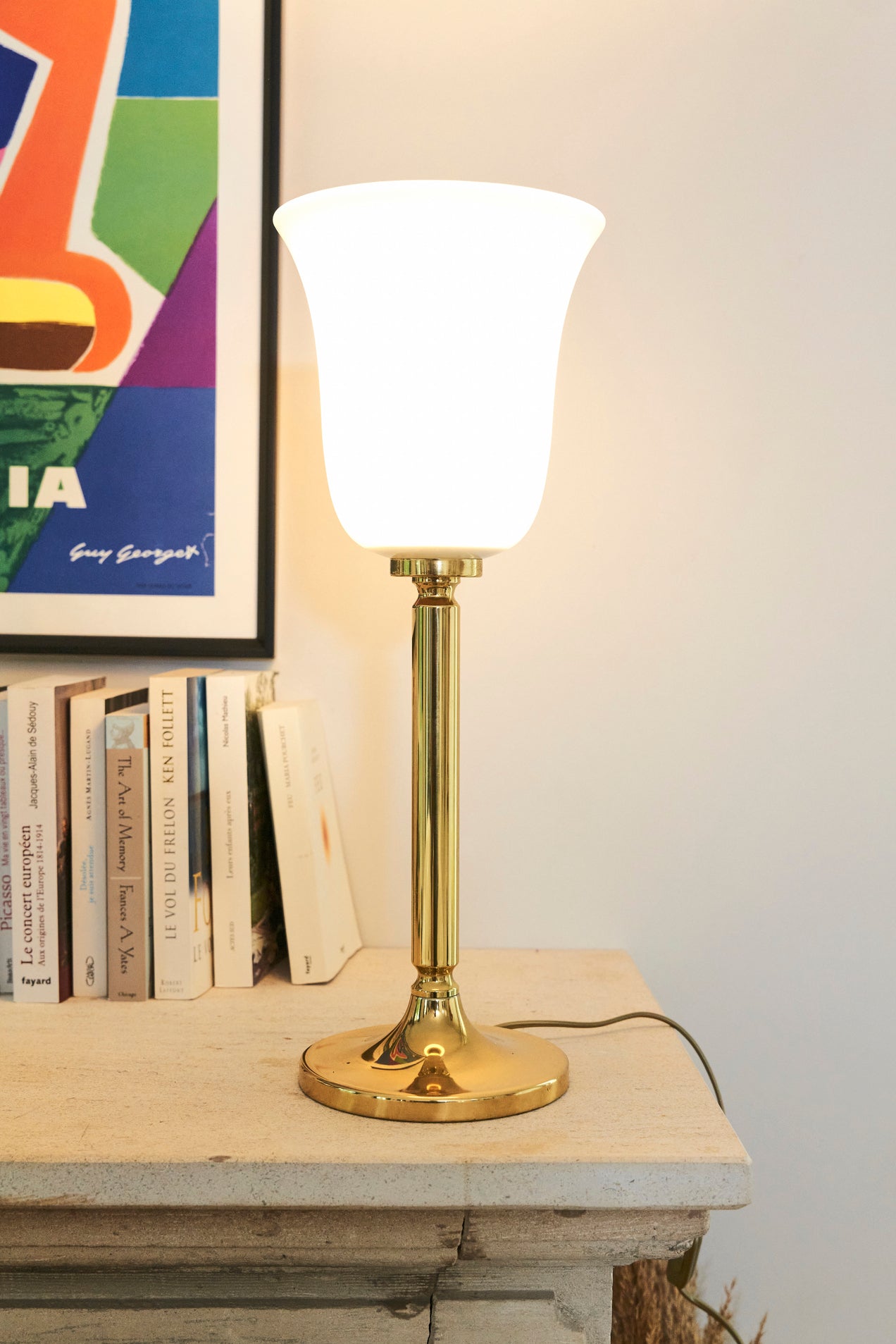 Grande lampe "Tulipe" en verre et laiton