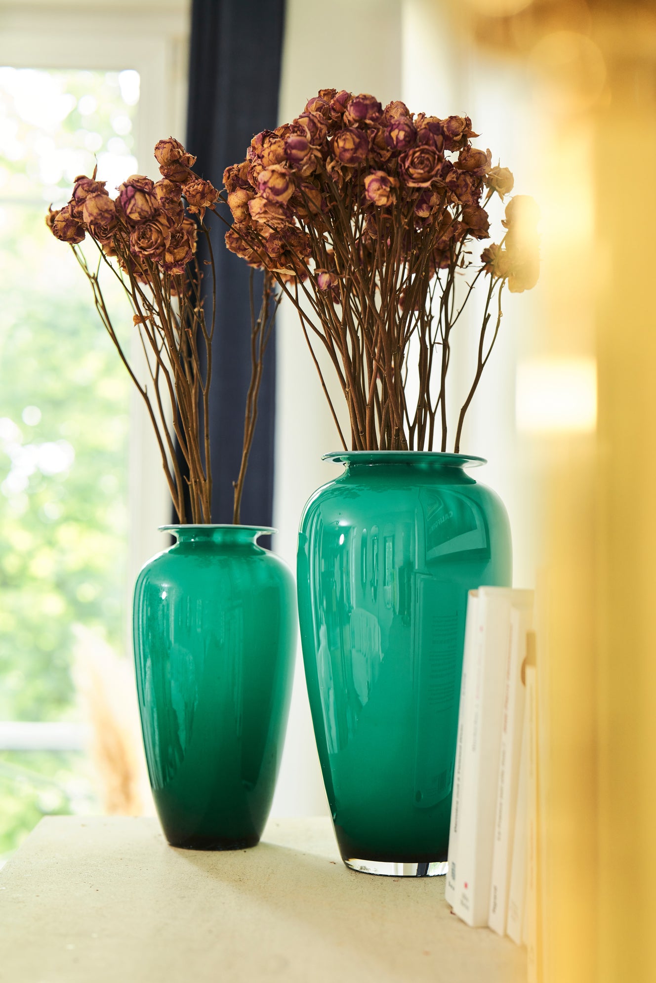 Paire de vases en opaline