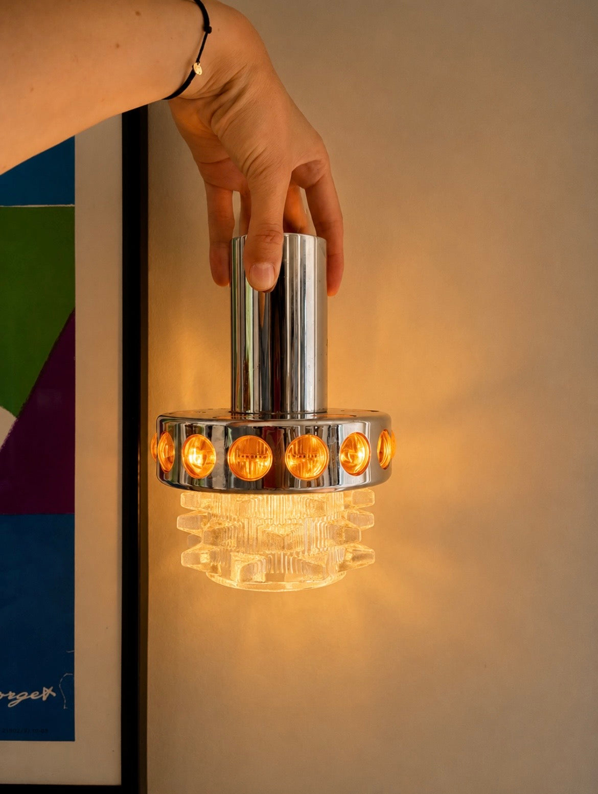 Paire d'appliques "Turbines" en métal et verre - 1970.
