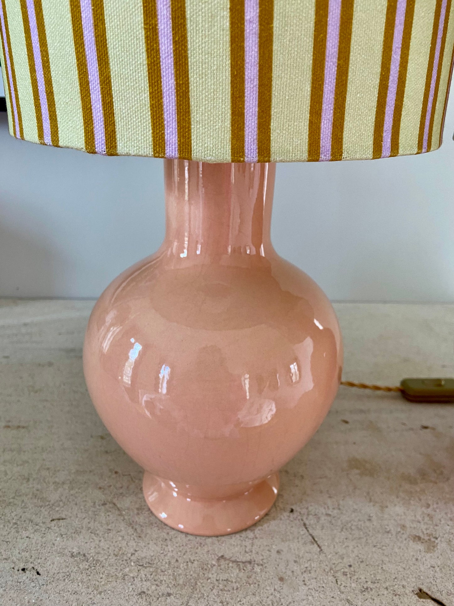 Paire de lampes "Bonbon" en céramique