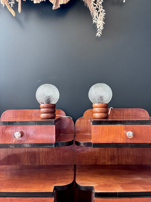 Paire de lampes "Bilboquet" en verre et bois - 1970.