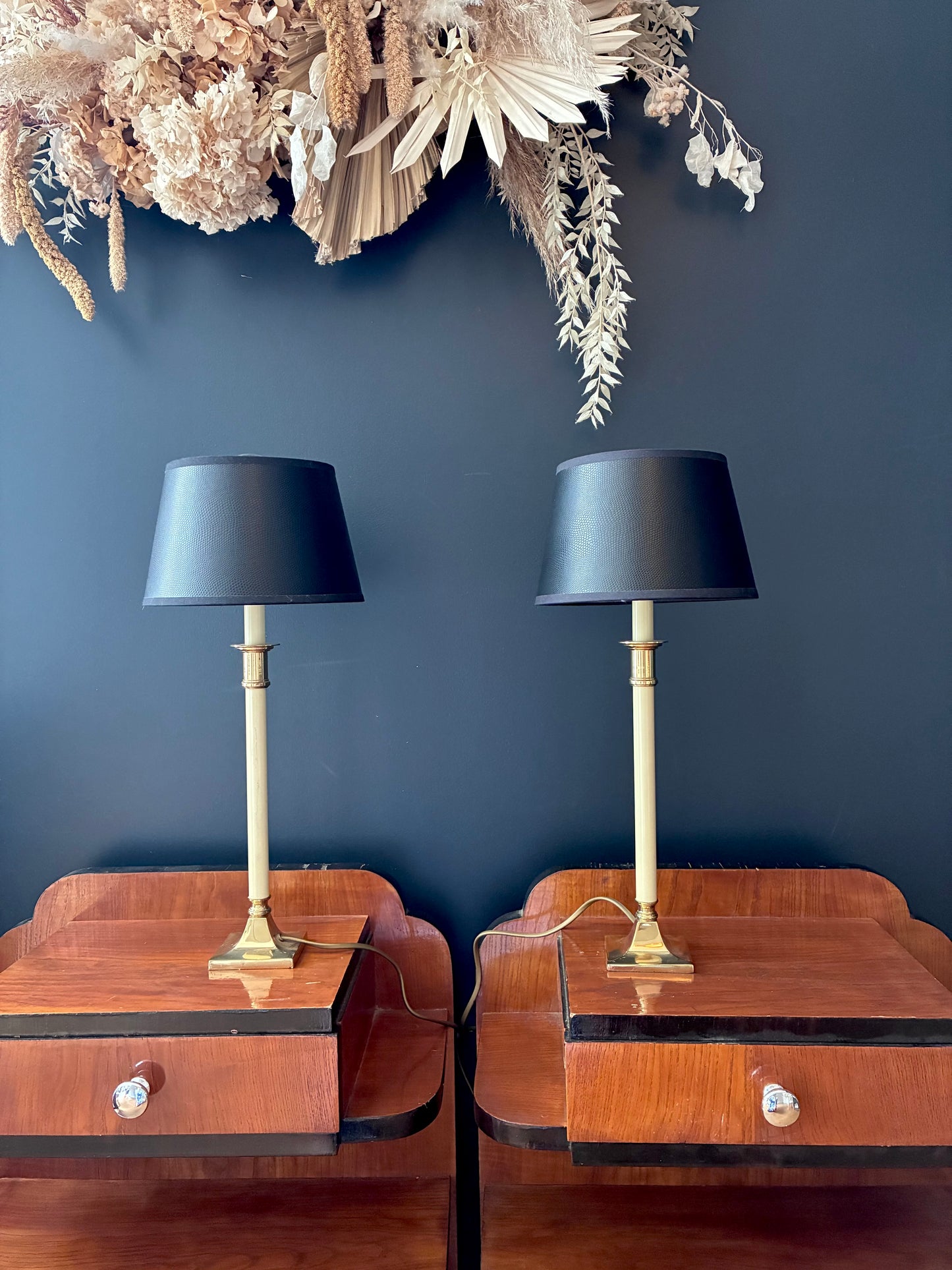 Paire de lampes "néoclassique" - 1970.