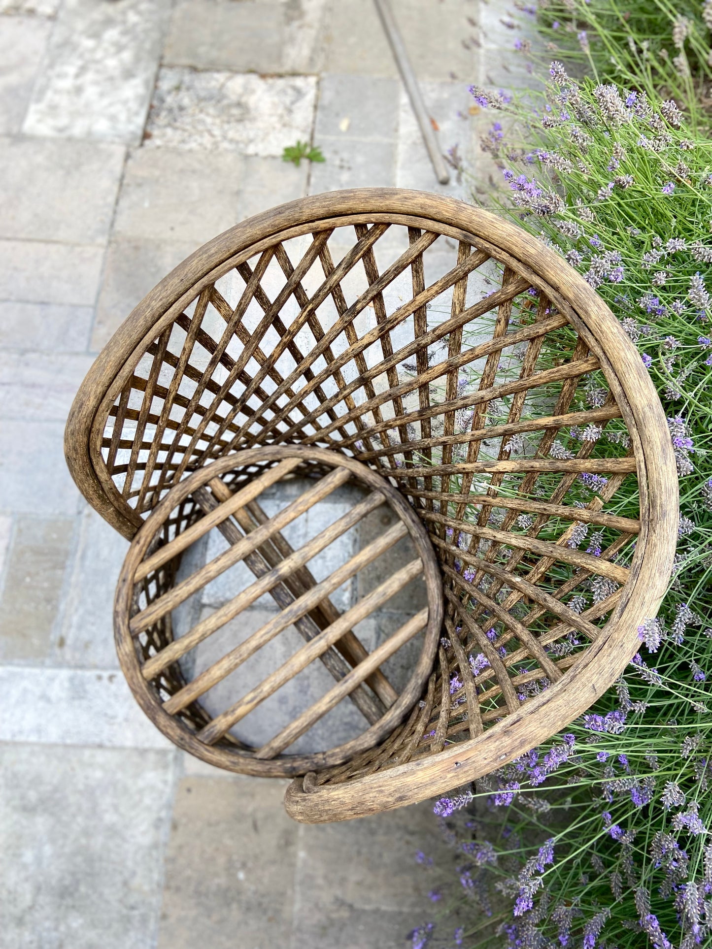 Fauteuil trône en bois - vers 1960.