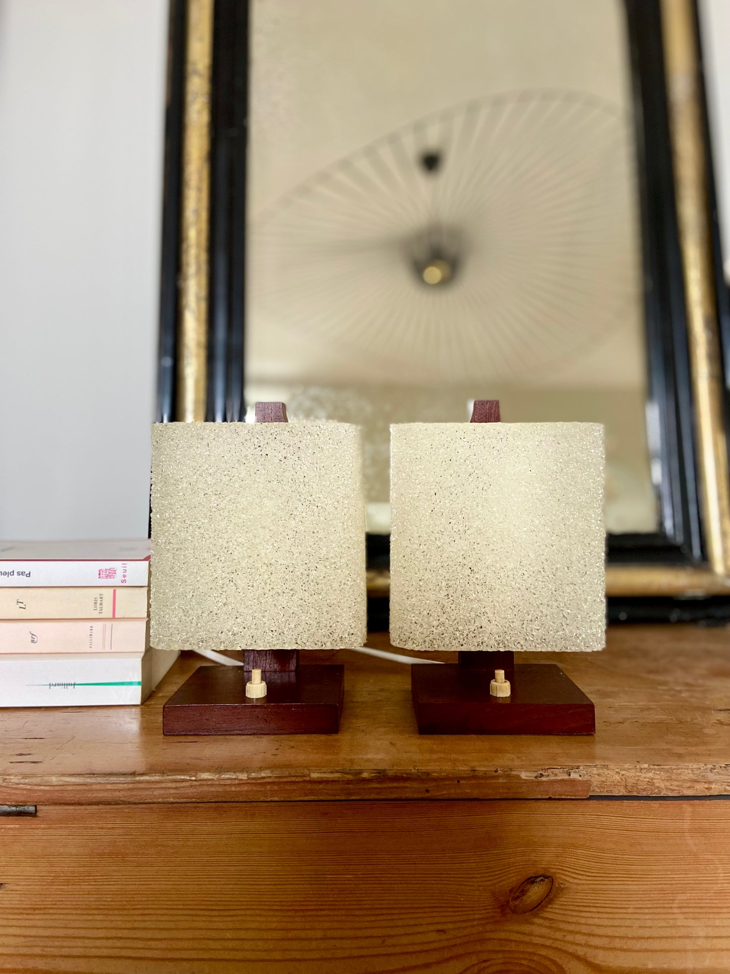Paire de lampes de chevet cubique - 1960.