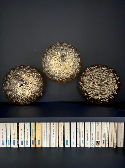 Trio d'appliques "Bubble" en verre ambré - 1960.