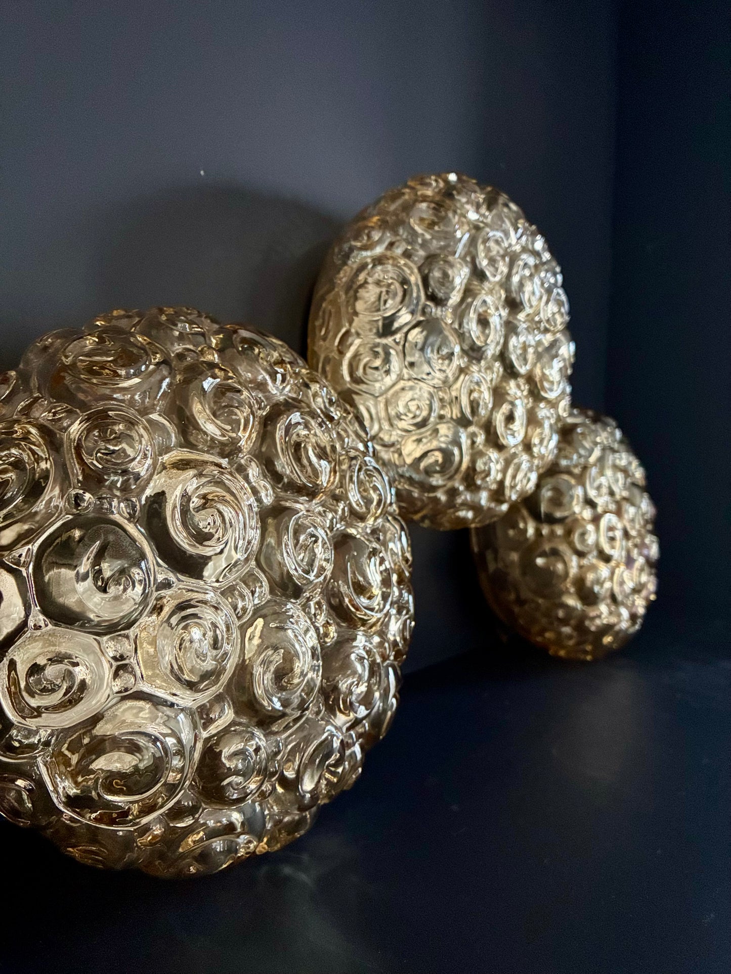 Trio d'appliques "Bubble" en verre ambré - 1960.