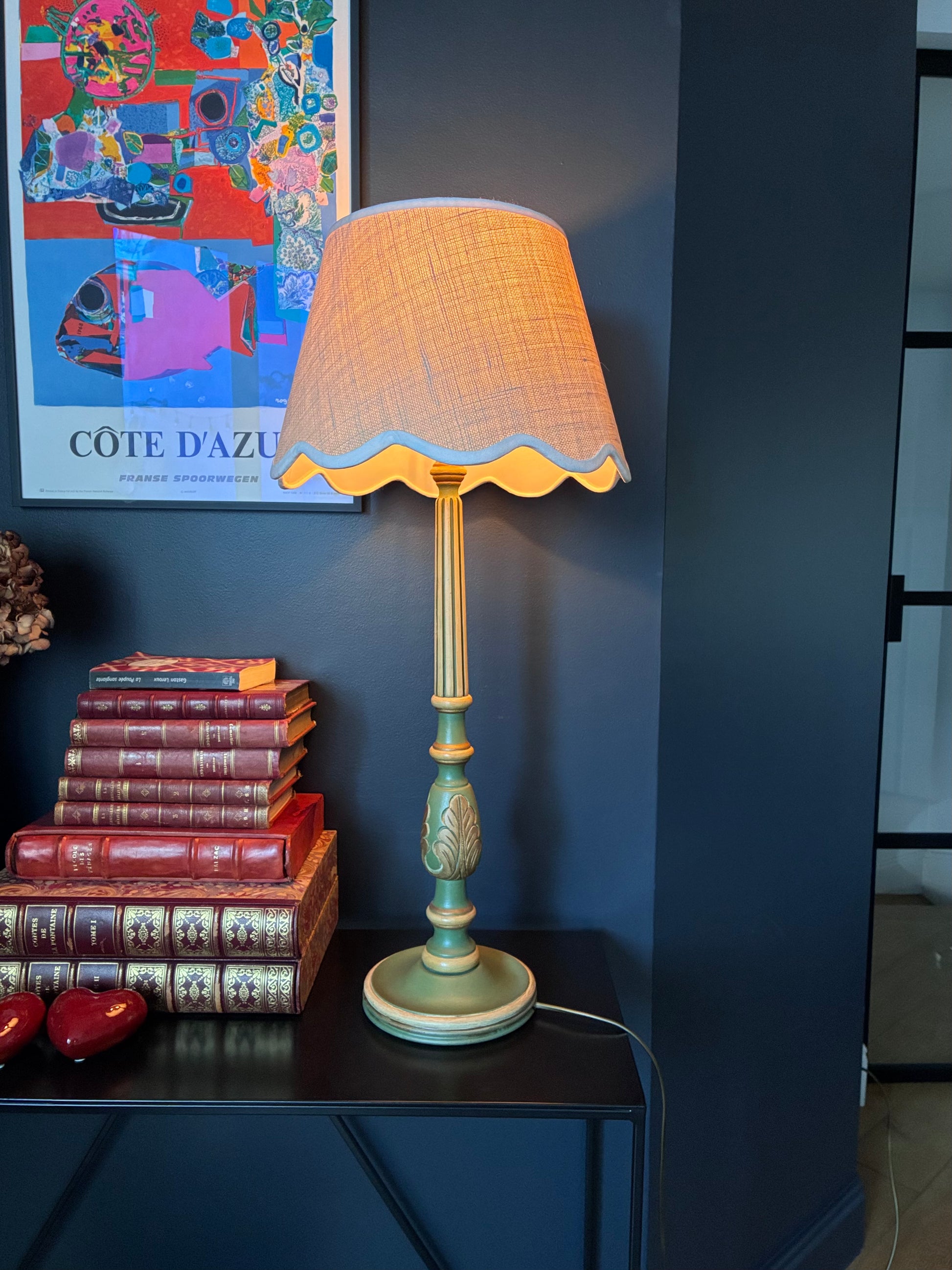 Lampe "Feuillage" en bois sculpté - 1970.