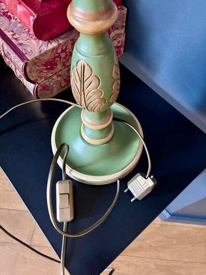 Lampe "Feuillage" en bois sculpté - 1970.